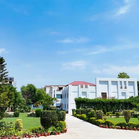 Pink Villa Boutique Hotel Meerut Eksteriør bilde