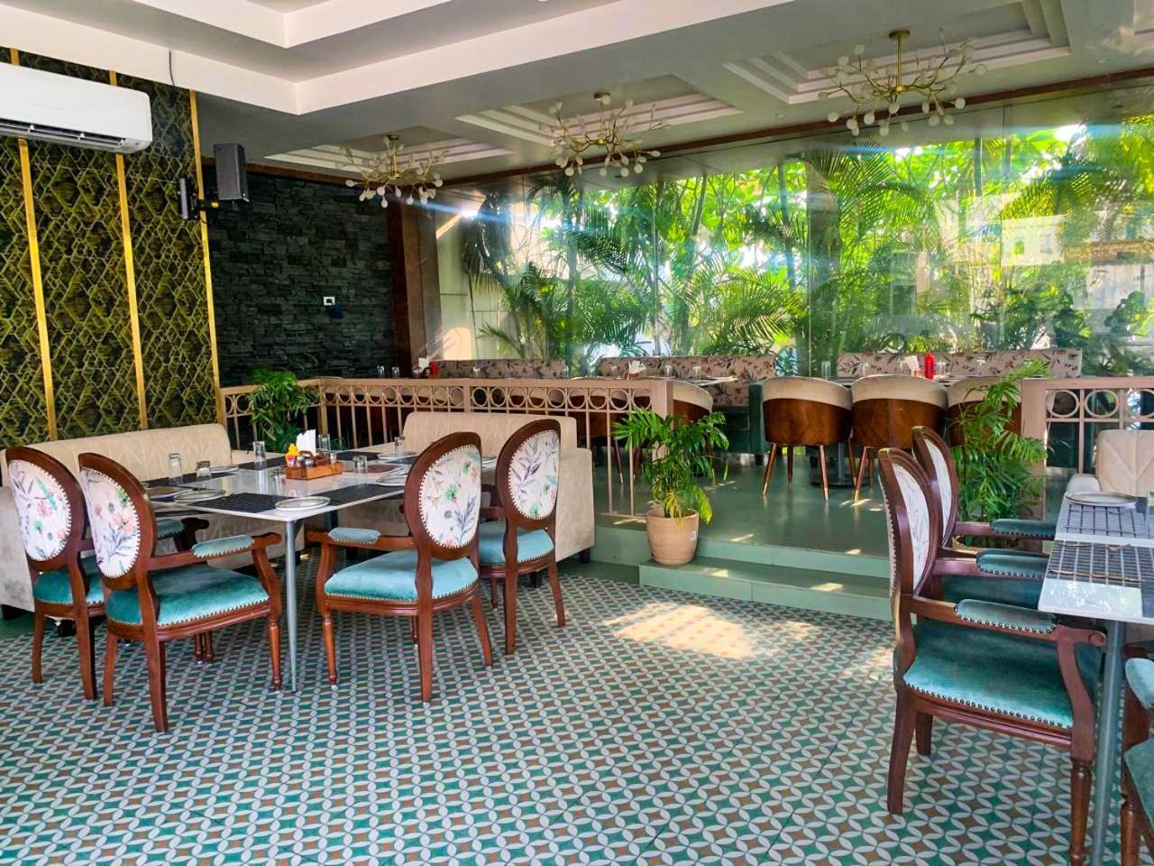 Pink Villa Boutique Hotel Meerut Eksteriør bilde