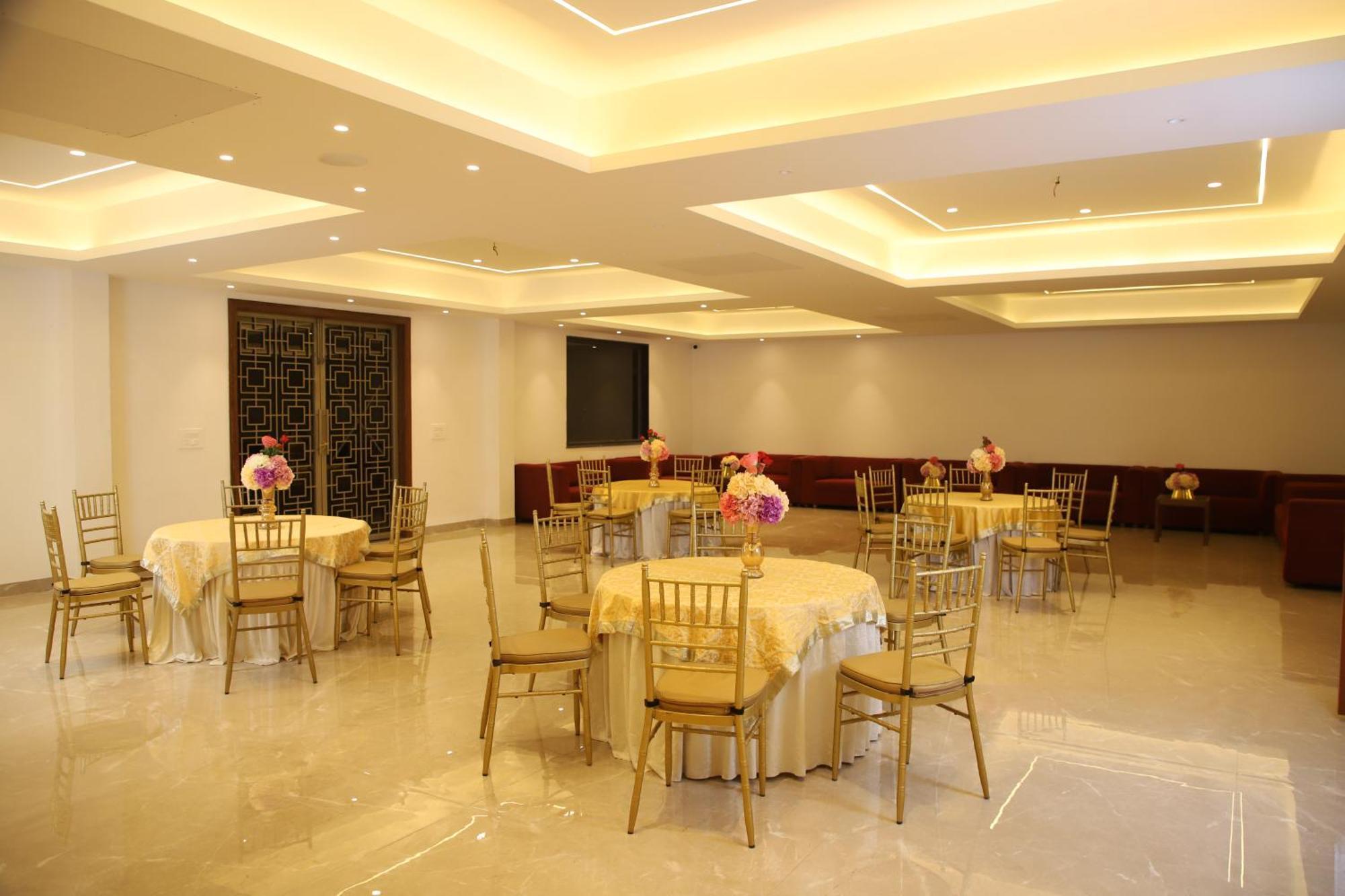 Pink Villa Boutique Hotel Meerut Eksteriør bilde