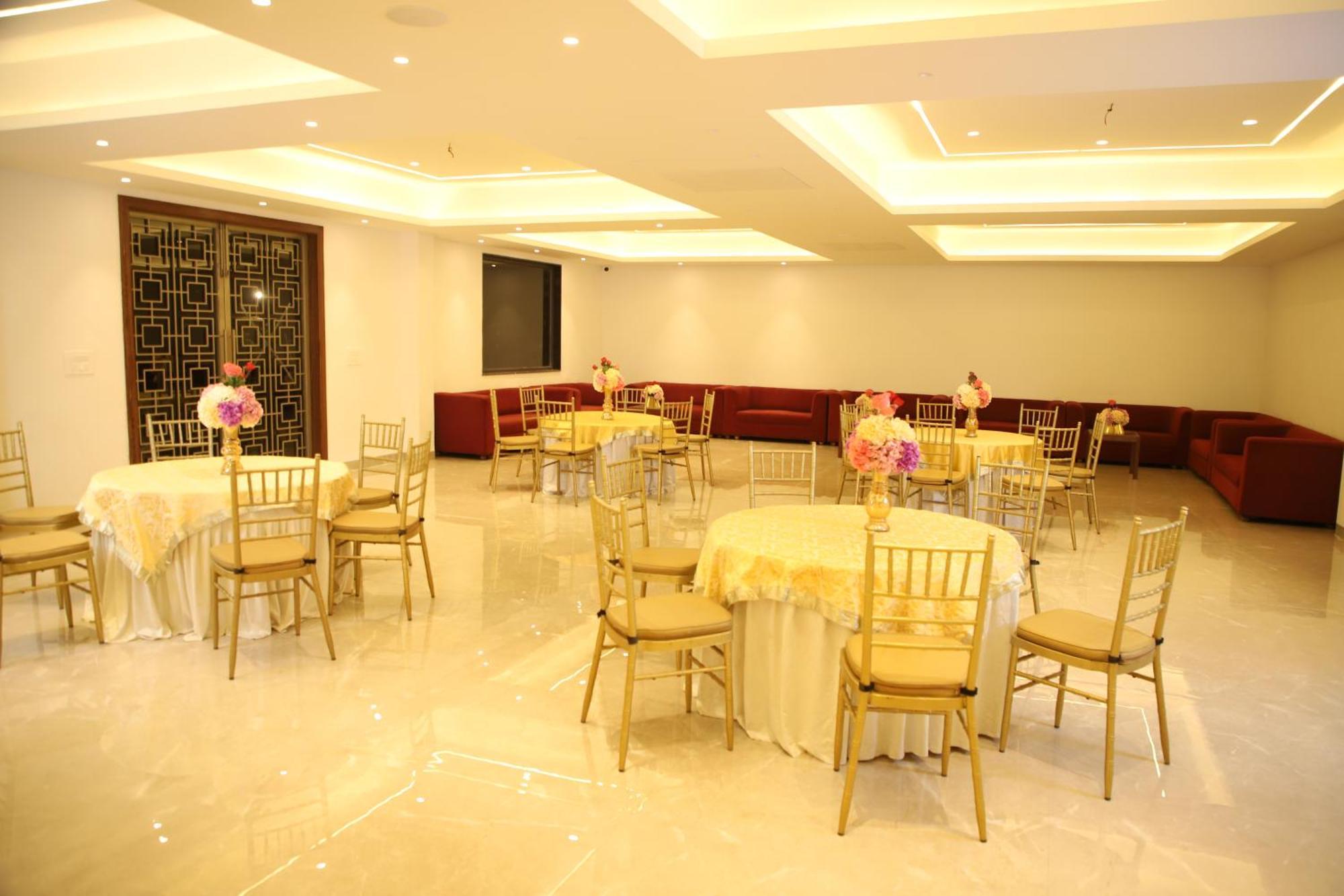 Pink Villa Boutique Hotel Meerut Eksteriør bilde
