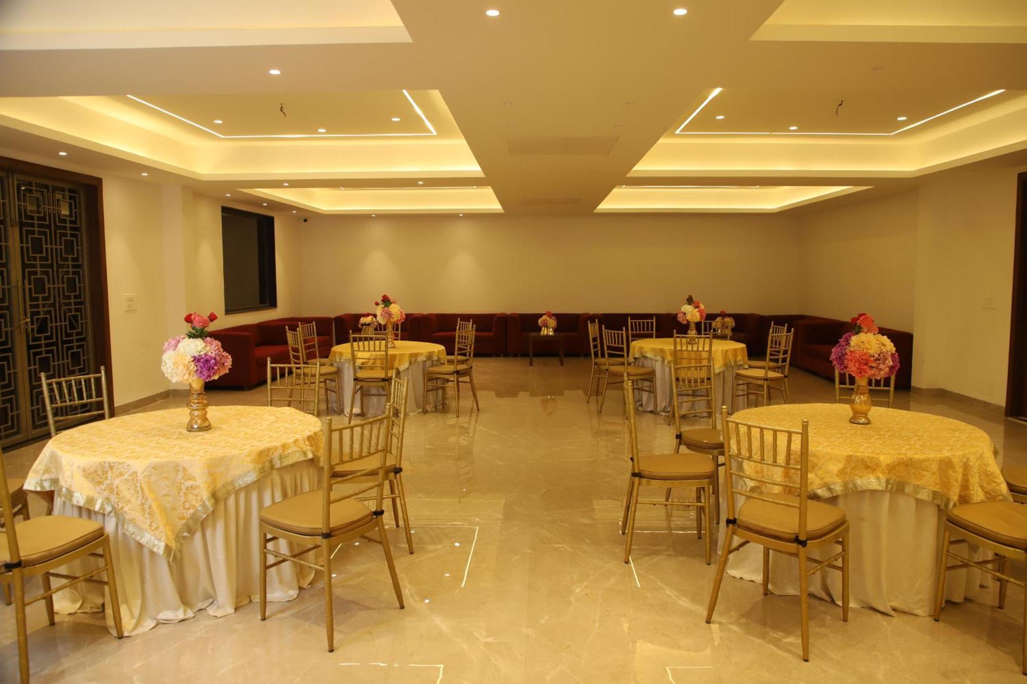 Pink Villa Boutique Hotel Meerut Eksteriør bilde