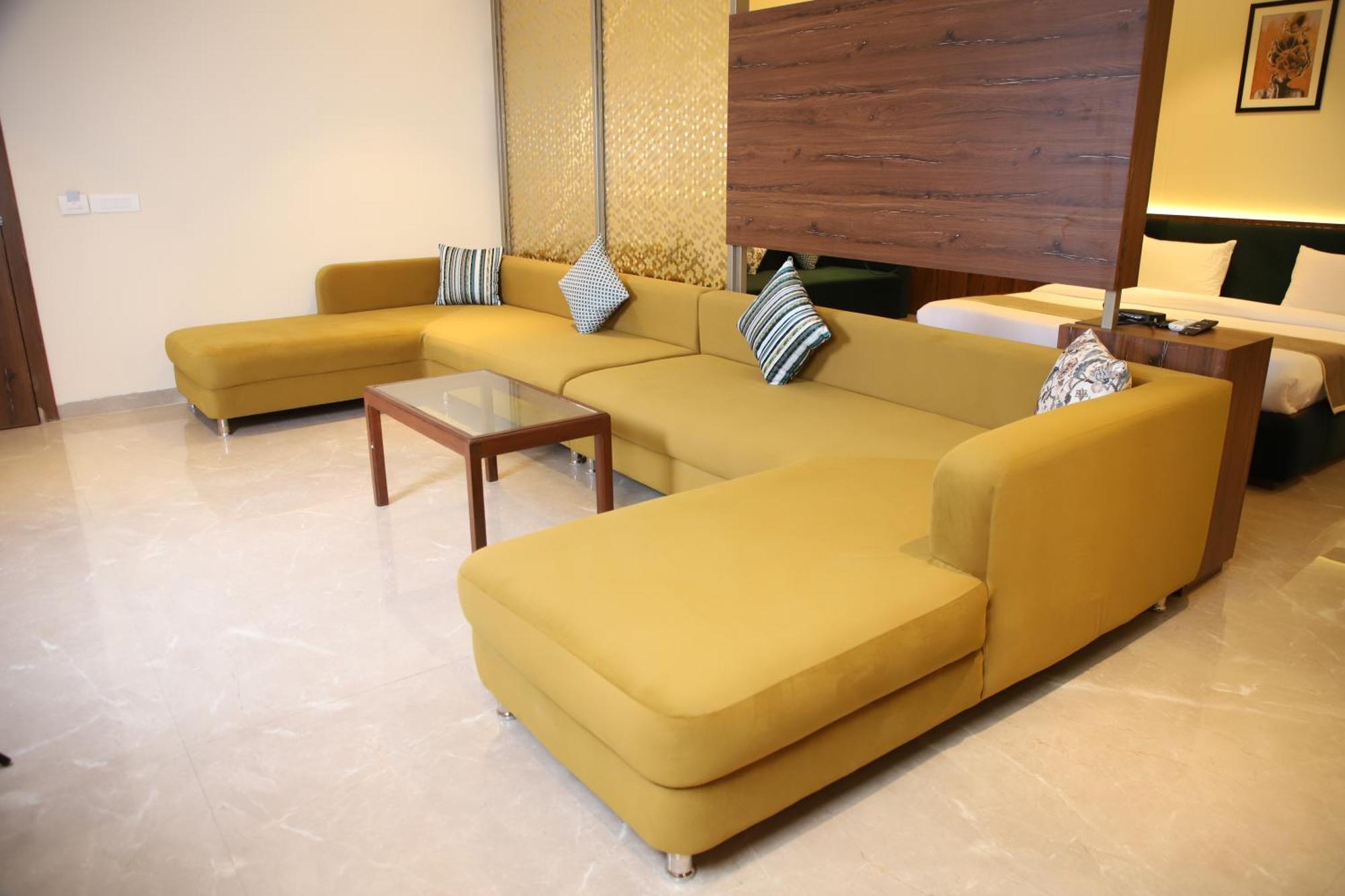 Pink Villa Boutique Hotel Meerut Eksteriør bilde